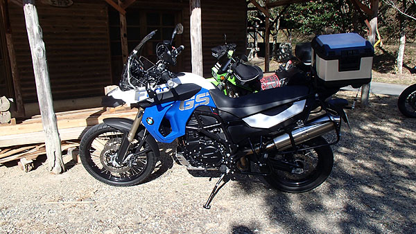 Ｆ８００ＧＳ
